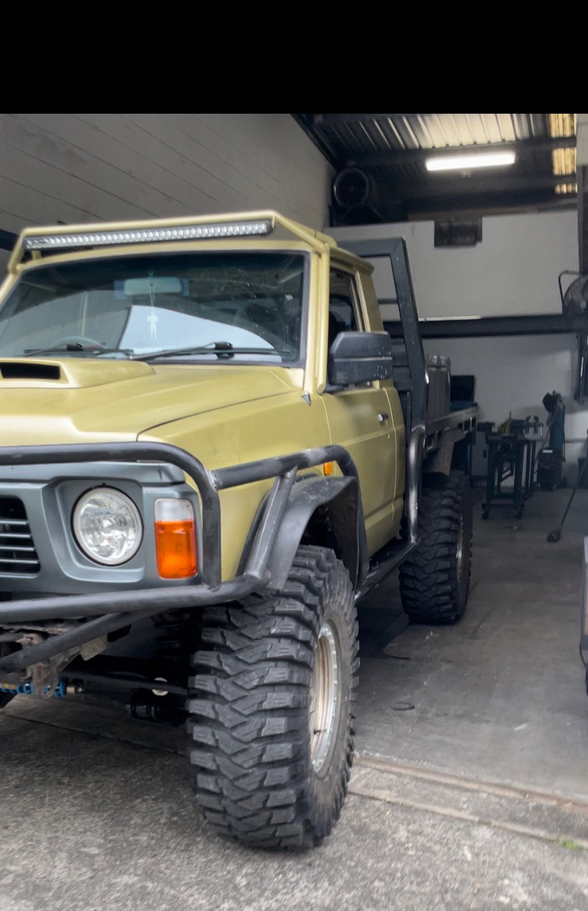 Nissan GQ Patrol rock sliders