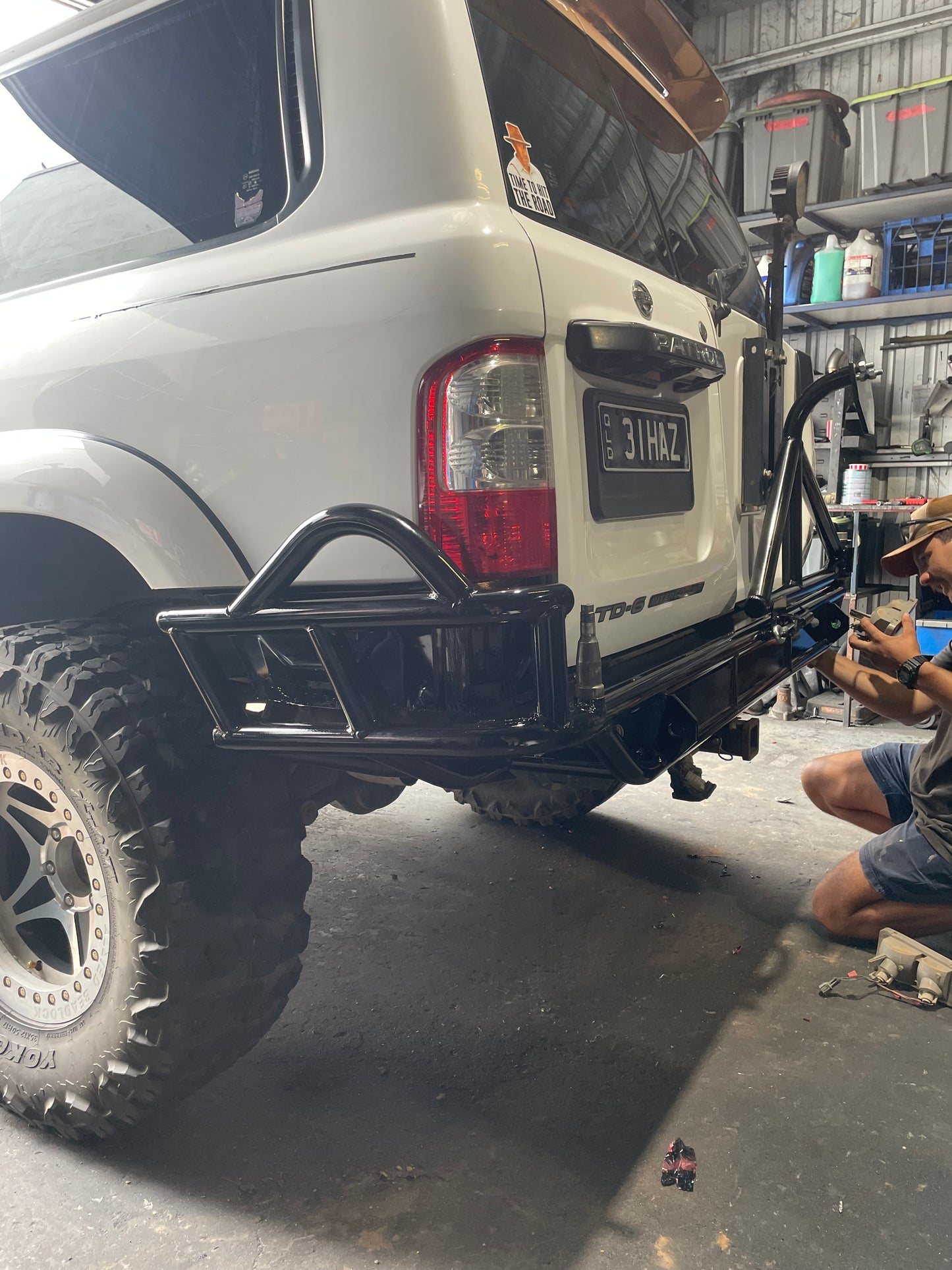 GU Patrol quarter chop rear tube bar